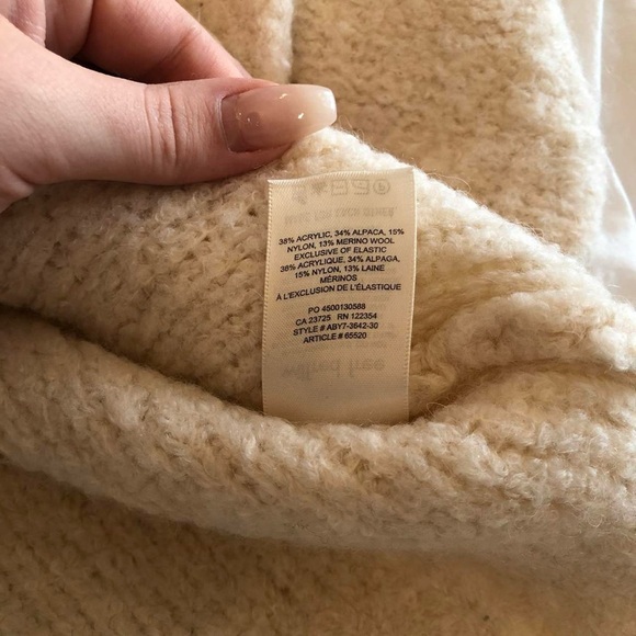 wilfred free quarter zip sweater - Picture 4 of 4